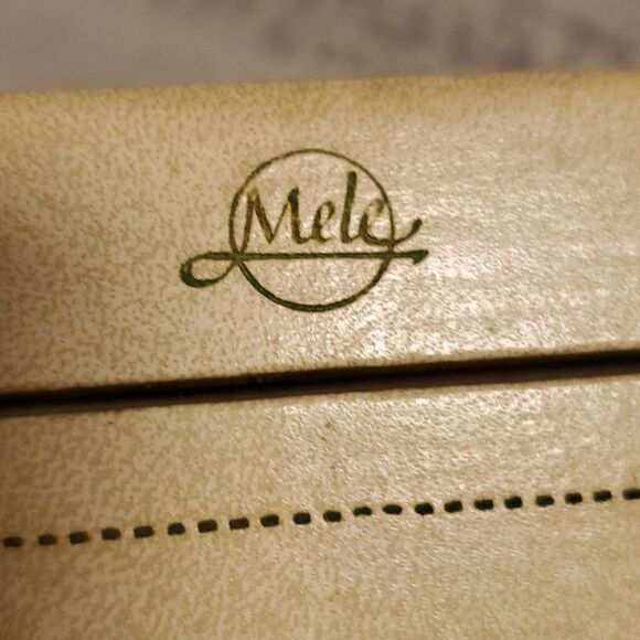 Vintage Small Mele Ivory Jewelry Box w/Pink Crushed Velvet Lining - Picture 6 of 10